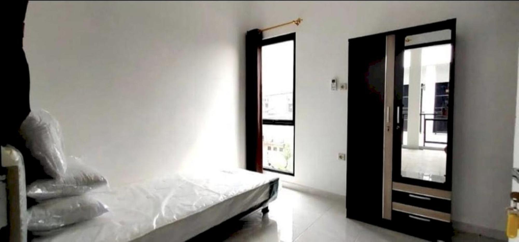 Oyo 94143 Mahagoni House Syariah Hotel โบกอร์ ภายนอก รูปภาพ