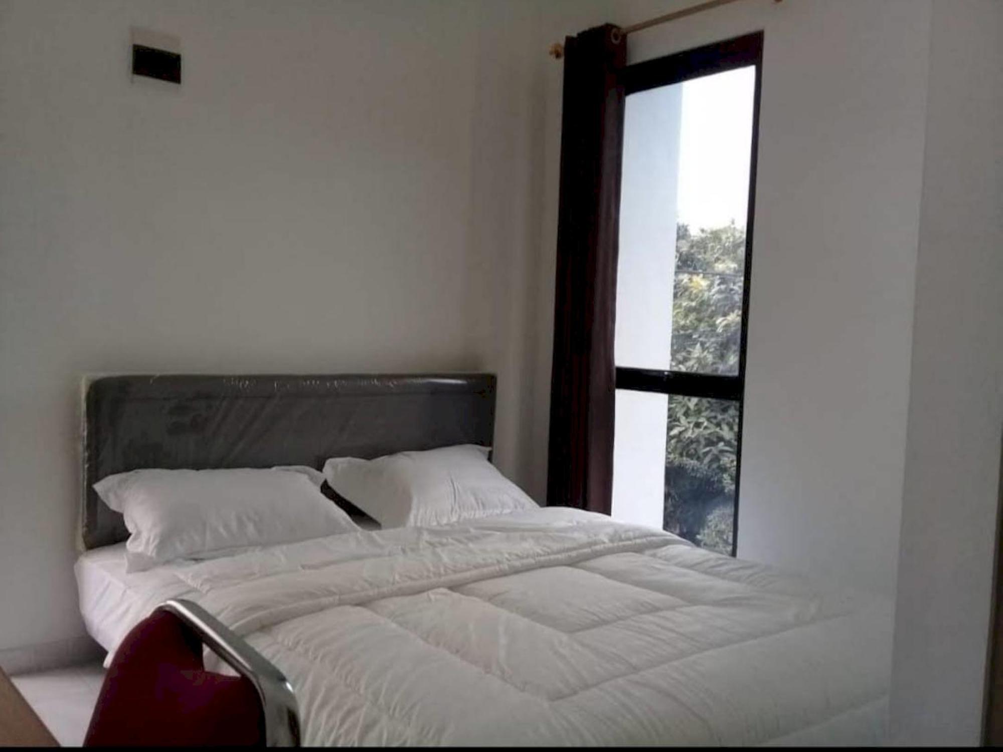 Oyo 94143 Mahagoni House Syariah Hotel โบกอร์ ภายนอก รูปภาพ