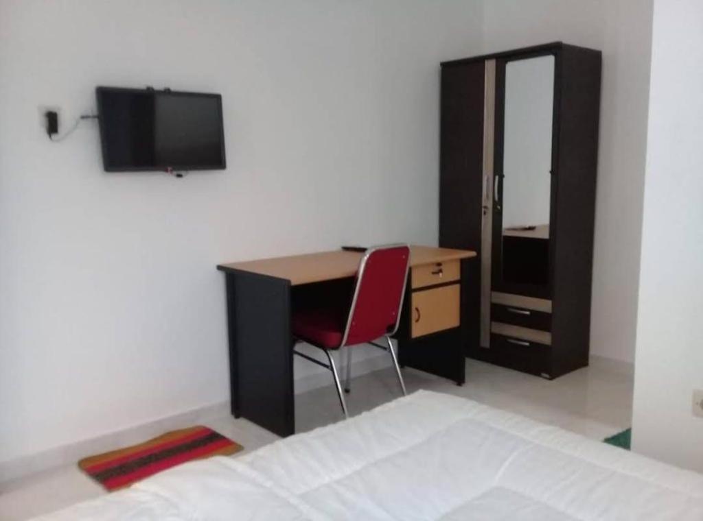Oyo 94143 Mahagoni House Syariah Hotel โบกอร์ ภายนอก รูปภาพ